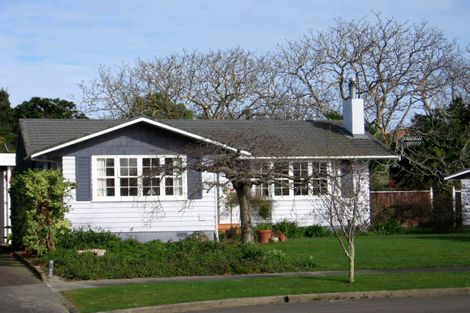 Photo of property in 6 Rakino Place, Awapuni, Palmerston North, 4412