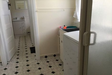 Photo of property in 9 Lynmouth Heights, Lynmouth, New Plymouth, 4310