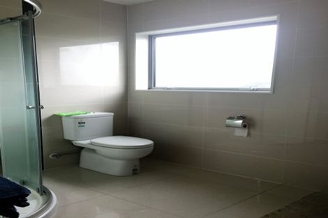 Photo of property in 397a Bucklands Beach Road, Bucklands Beach, Auckland, 2012