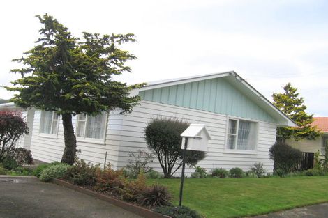 Photo of property in 20 Leadley Lane, Tawa, Wellington, 5028