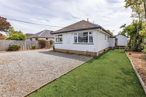 Photo of property in 215 Breezes Road, Aranui, Christchurch, 8061