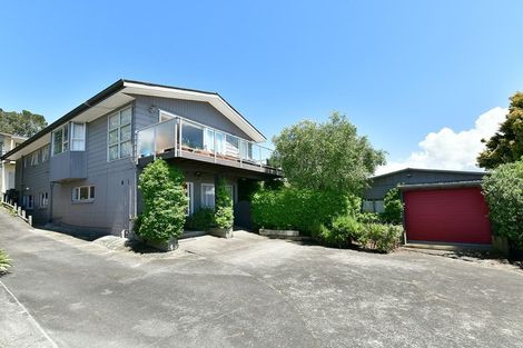 Photo of property in 18 Gledstane Road, Stanmore Bay, Whangaparaoa, 0932