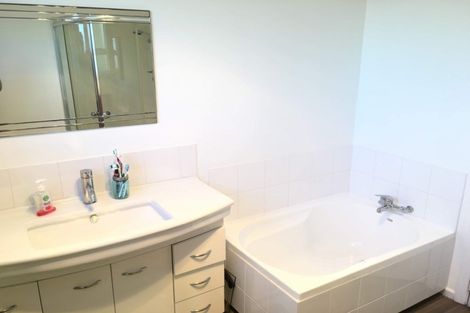 Photo of property in 90 Perry Street, Papanui, Christchurch, 8053