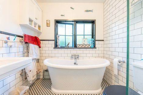 Photo of property in 45 Severn Street, Oamaru, 9400