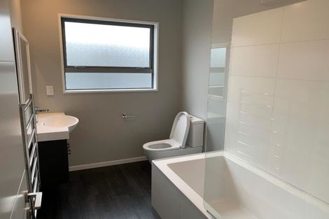 Photo of property in 10 Aroha Street, Pegasus, 7612