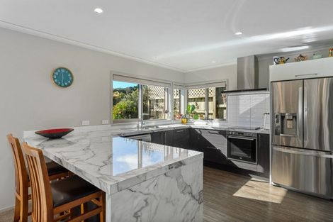 Photo of property in 162 Oteki Park Drive, Welcome Bay, Tauranga, 3112
