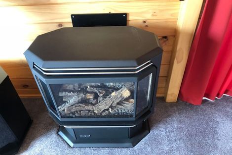 Photo of property in 12 Tanekaha Terrace, Mangakino, 3421