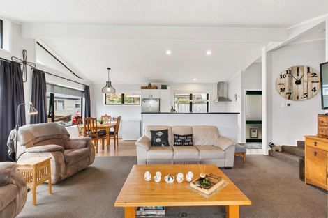 Photo of property in 2a Koromiko Place, Waiuku, 2123