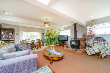 Photo of property in 606 Pioneer Highway, Highbury, Palmerston North, 4412