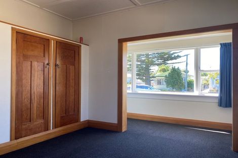 Photo of property in 8a Heath Grove, Waiwhetu, Lower Hutt, 5010