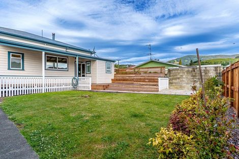 Photo of property in 238 Songer Street, Stoke, Nelson, 7011