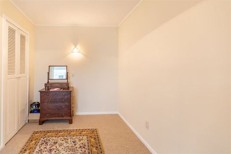 Photo of property in 16 Mckeefry Avenue, Greenmeadows, Napier, 4112