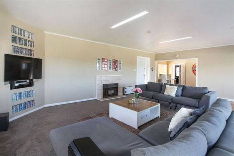Photo of property in 103 Royal Road, Massey, Auckland, 0614