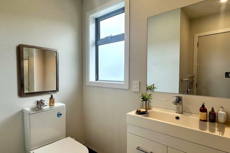 Photo of property in 8 Rose Way, Hutt Central, Lower Hutt, 5011