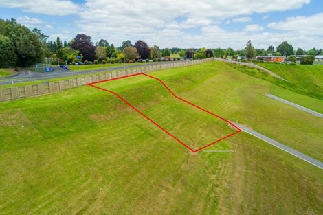 Photo of property in 69 Whakaturou Crescent, Pyes Pa, Tauranga, 3112