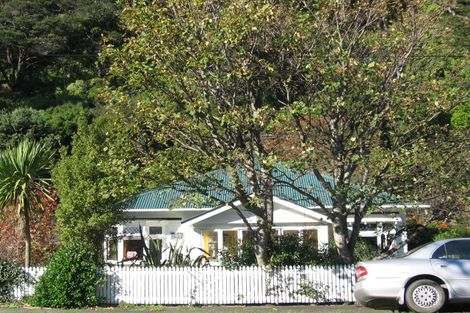 Photo of property in 299a Muritai Road, Eastbourne, Lower Hutt, 5013