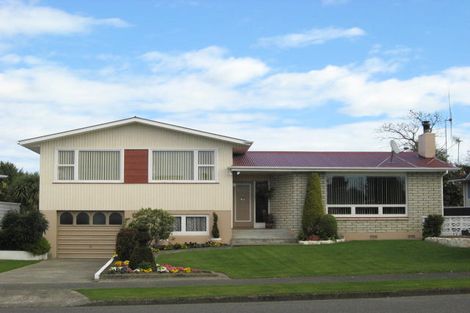 Photo of property in 34 Kennedy Drive, Levin, 5510