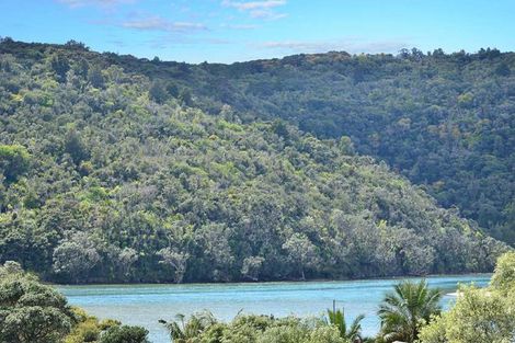 Photo of property in 2e Weranui Road, Waiwera, Orewa, 0994