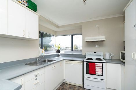 Photo of property in 27 Penney Green, Nawton, Hamilton, 3200