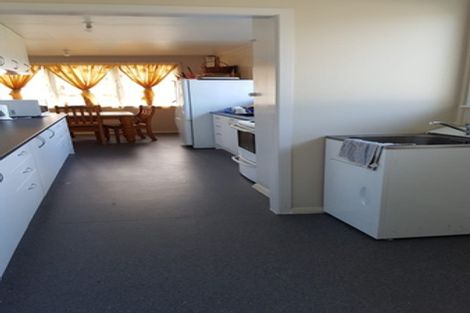 Photo of property in 17 Clutha Crescent, Clover Park, Auckland, 2023