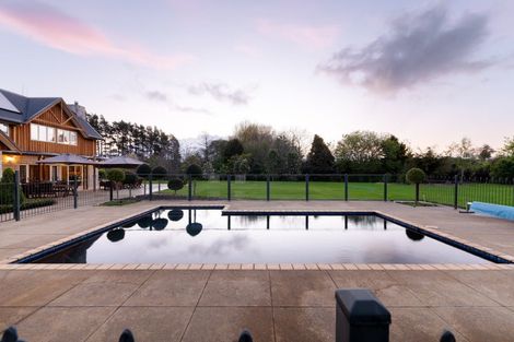 Photo of property in 2247 River Road, Horsham Downs, Hamilton, 3281