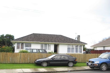 Photo of property in 17 Velvet Crescent, Otara, Auckland, 2023