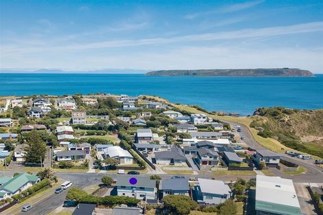 Photo of property in 1 John Street, Titahi Bay, Porirua, 5022