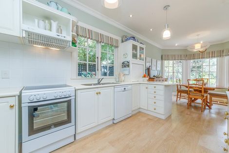 Photo of property in 23 Elmira Avenue, Hokowhitu, Palmerston North, 4410