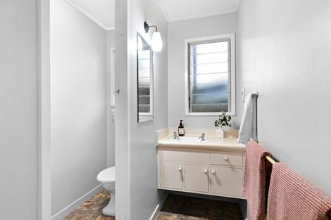 Photo of property in 1618 Dominion Extension, Mount Roskill, Auckland, 1041