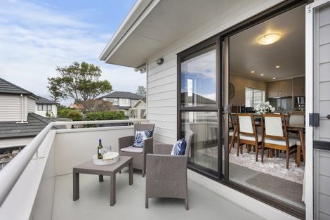 Photo of property in 1/15 Quebec Road, Milford, Auckland, 0620