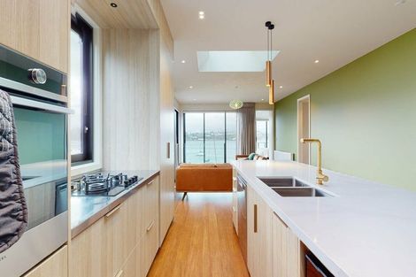 Photo of property in 460 Evans Bay Parade, Hataitai, Wellington, 6021