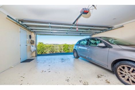 Photo of property in 10/61 The Avenue, Albany, Auckland, 0632