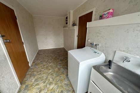 Photo of property in 27 Benalder Crescent, Tokoroa, 3420