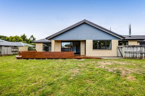 Photo of property in 57 Seyton Street, Stratford, 4332