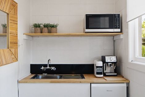 Photo of property in 23 Moana Road, Okitu, Gisborne, 4010