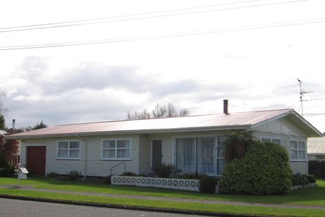 Photo of property in 49 Wavell Crescent, Lansdowne, Masterton, 5810