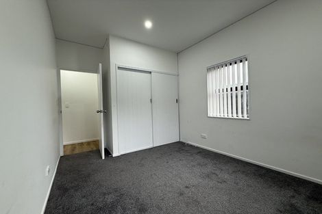 Photo of property in 152 Triangle Road, Massey, Auckland, 0614