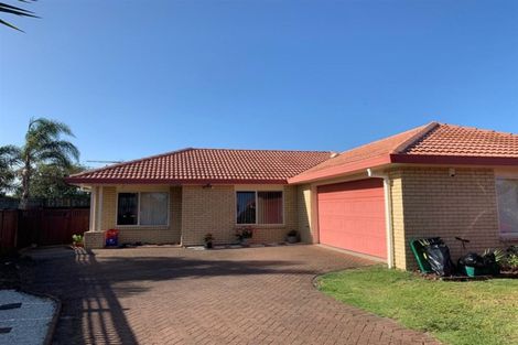 Photo of property in 21 Sheriff Place, Randwick Park, Auckland, 2105
