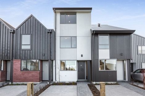 Photo of property in 21 John Street, Stokes Valley, Lower Hutt, 5019