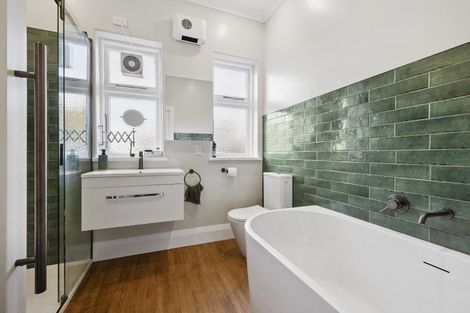 Photo of property in 148 Maitland Street, Dunedin Central, Dunedin, 9016