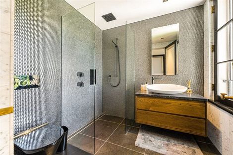 Photo of property in 909 Old North Road, Waimauku, 0882