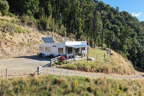 Photo of property in 291 Braeburn Track, Braeburn Range, Murchison, 7077