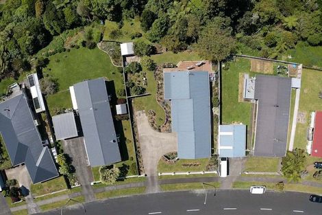 Photo of property in 68 Riversdale Drive, Merrilands, New Plymouth, 4312