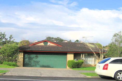 Photo of property in 55 Gosford Drive, Botany Downs, Auckland, 2010