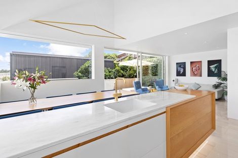 Photo of property in 9 Shirley Road, Grey Lynn, Auckland, 1021