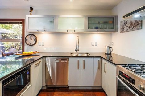 Photo of property in 181a Fitzherbert Avenue, West End, Palmerston North, 4410