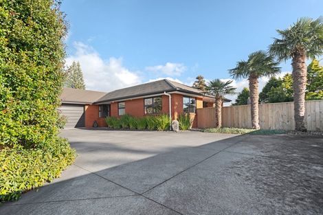 Photo of property in 88a Govett Avenue, Frankleigh Park, New Plymouth, 4310
