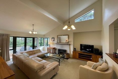 Photo of property in 1/8 Tobago Place, Sunnynook, Auckland, 0620