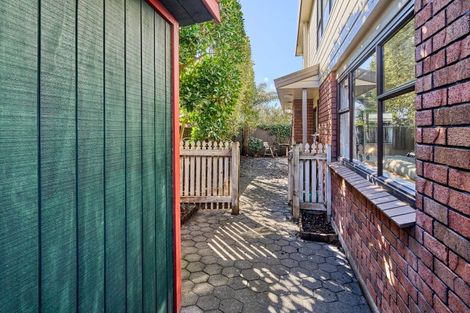 Photo of property in 2/3 Mahoe, Hutt Central, Lower Hutt, 5010