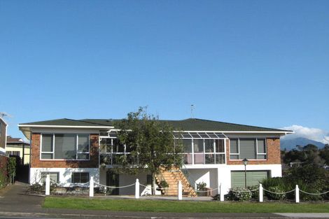 Photo of property in 383 Devon Street West, Lynmouth, New Plymouth, 4310